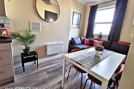 Cosy Near Oconnell St Reliable Fast Wifi *